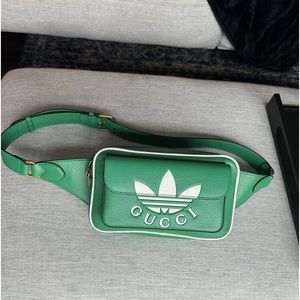 GUCCI x ADIDAS crossbody belt bag. BRAND NEW limited edition never used.